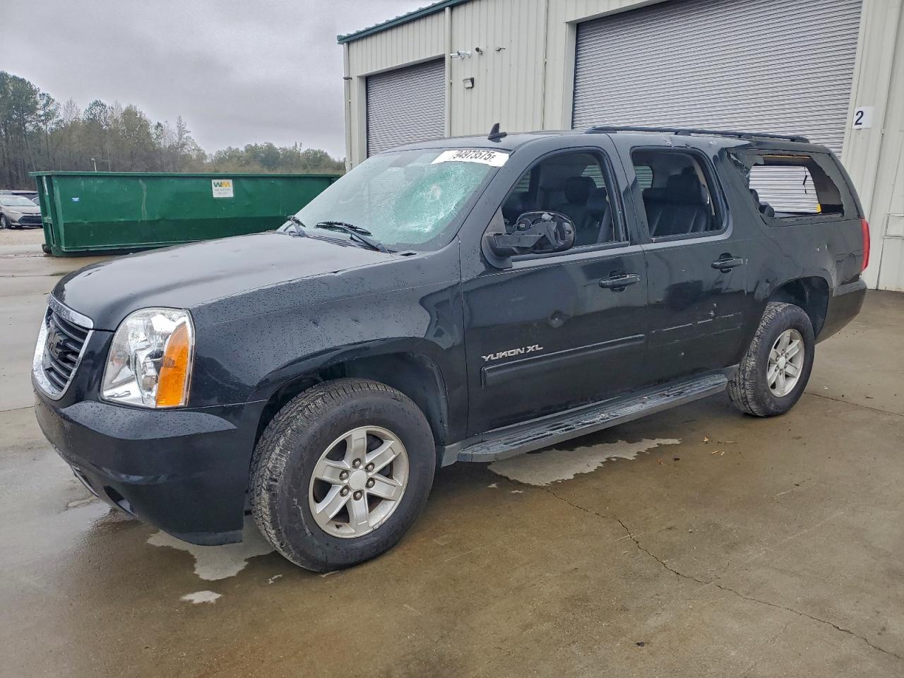 GMC Yukon K1500 Sle Image 1