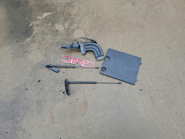 GMC Yukon K1500 Sle Image 11