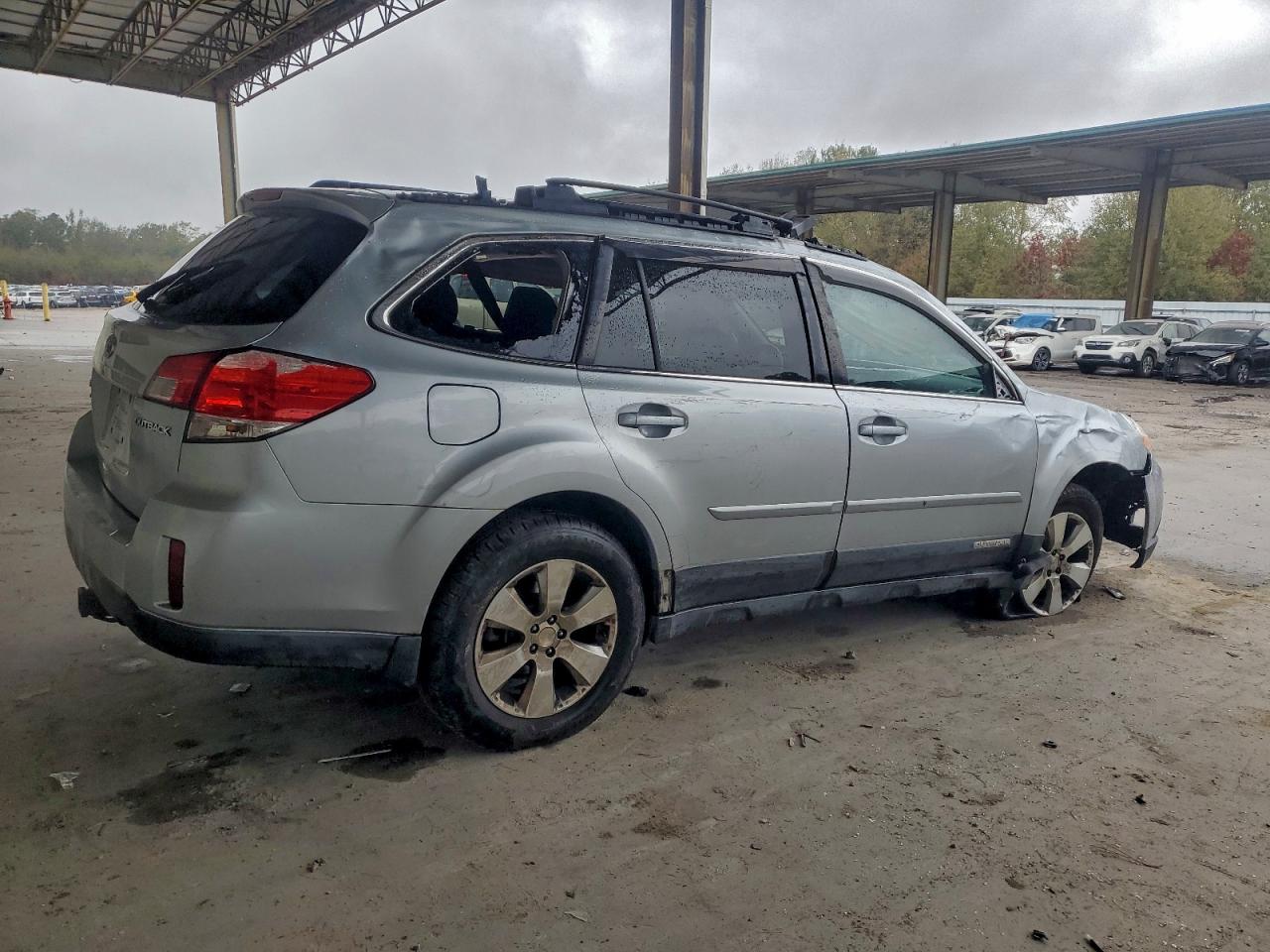 Subaru Outback 2.5i Premium Image 8