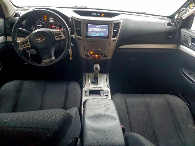 Subaru Outback 2.5i Premium Image 12