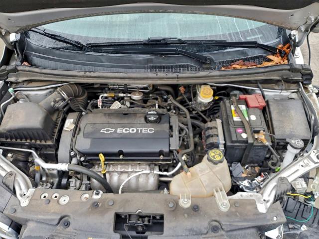 Chevrolet Sonic Ls Image 8