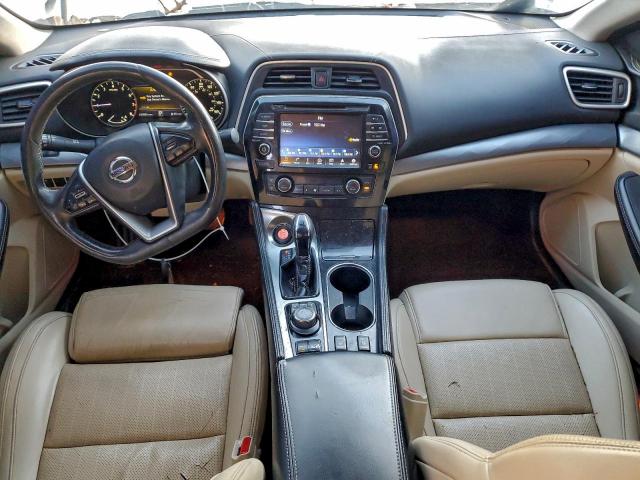 Nissan Maxima 3.5s Image 9