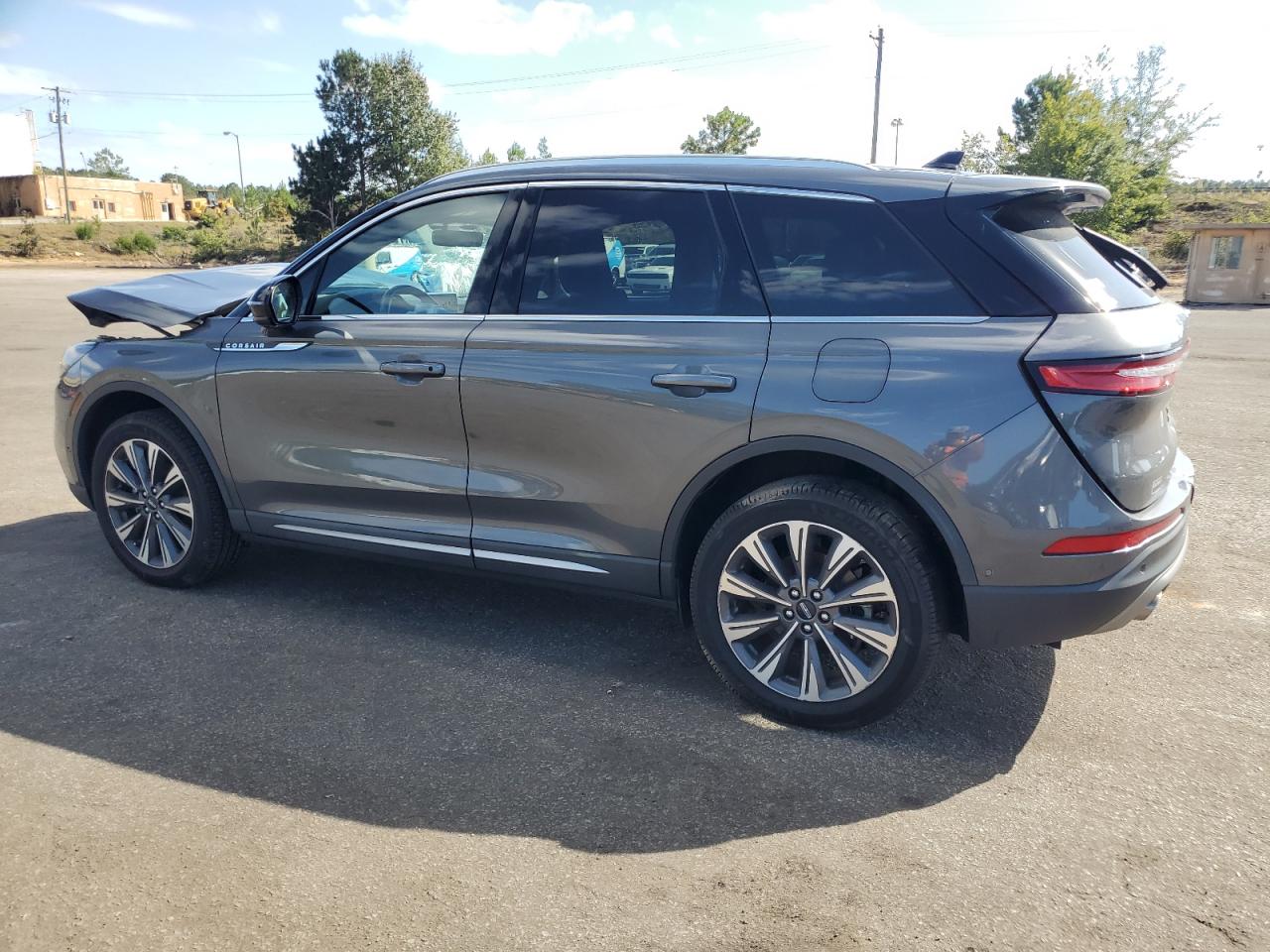 Lincoln Corsair Reserve Image 2