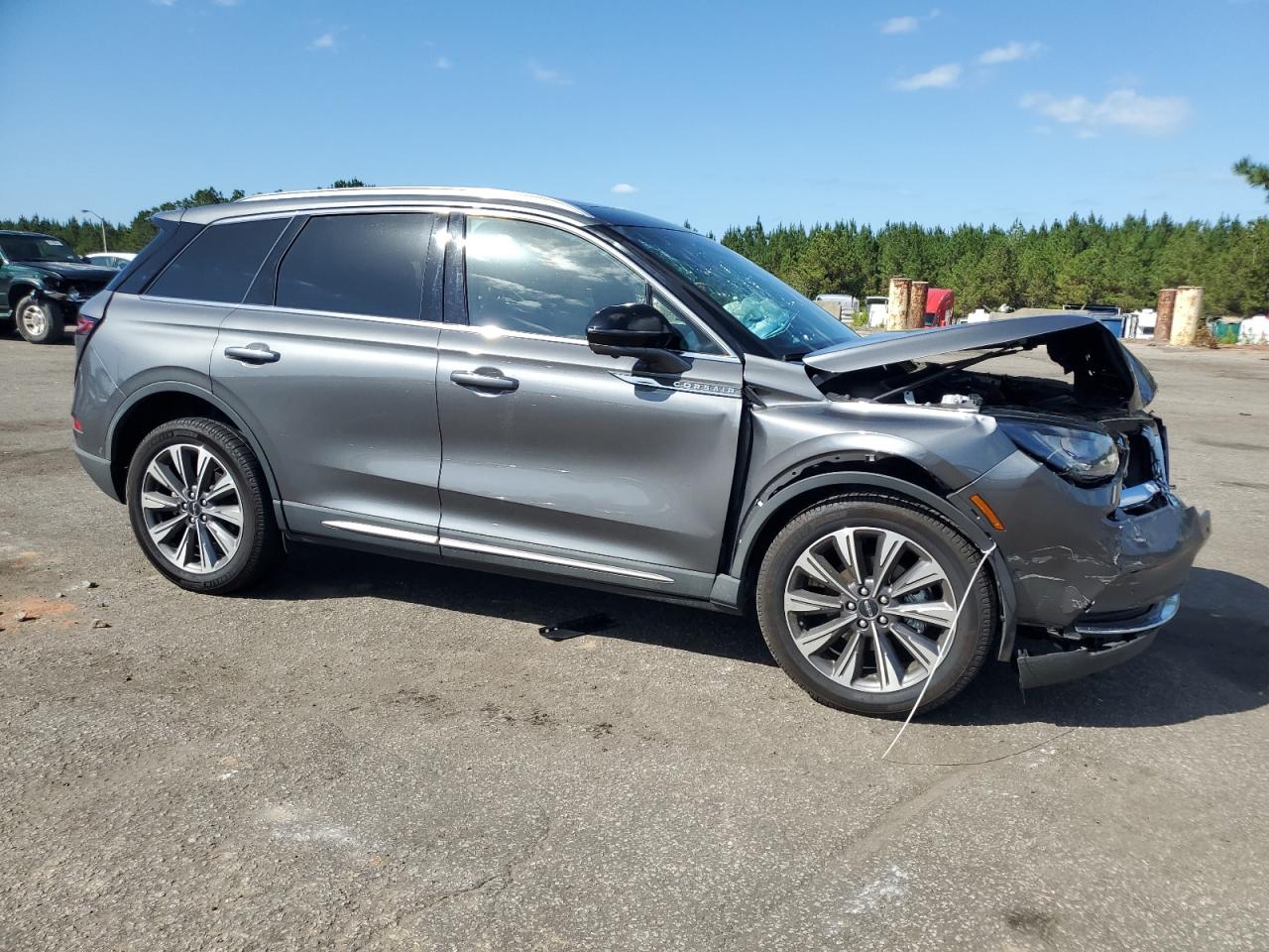 Lincoln Corsair Reserve Image 3