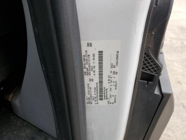 Ford Transit T-250 Image 12