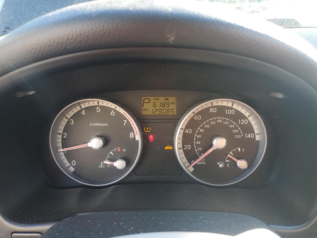 Hyundai ACCENT Gls Image 6