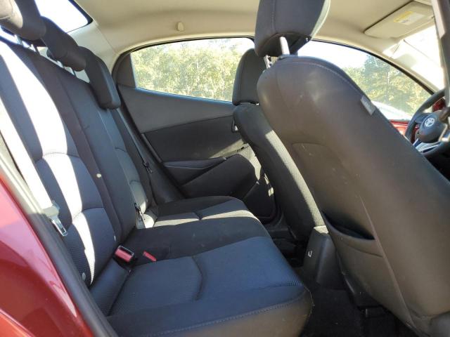 Toyota Yaris Image 9