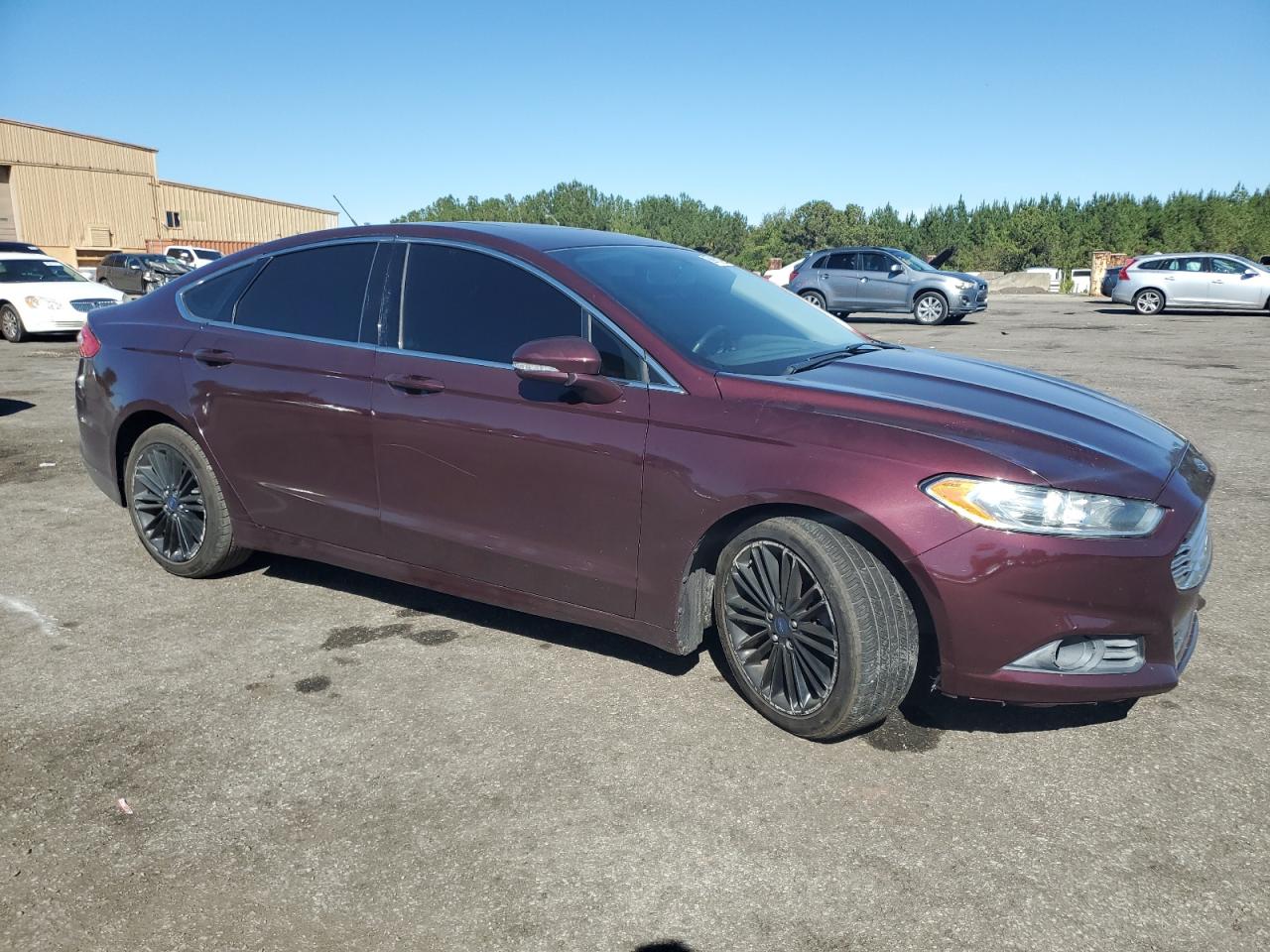 Ford Fusion Se Image 2