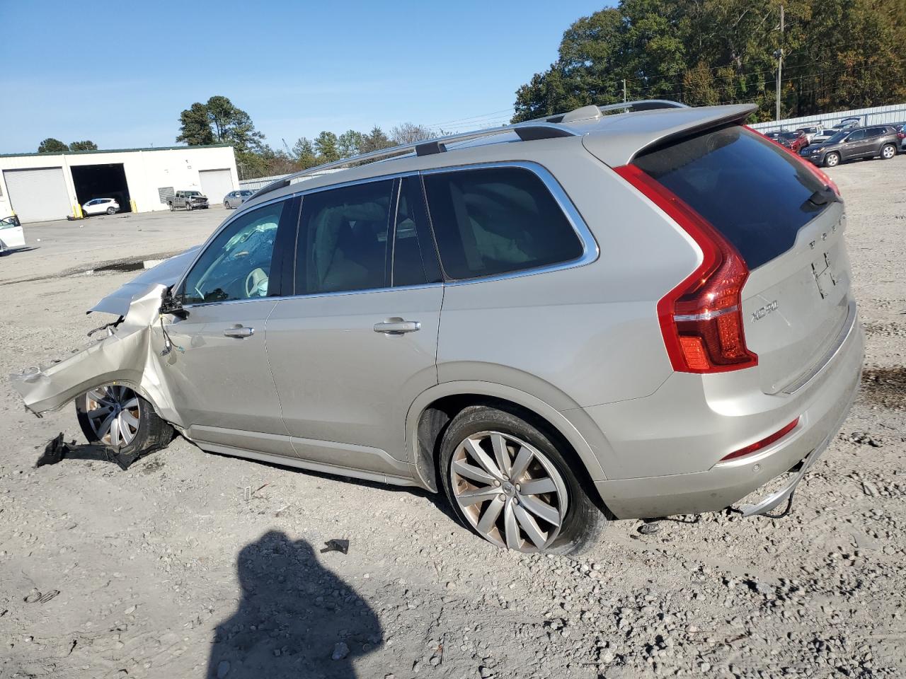 Volvo XC90 T6 Image 7