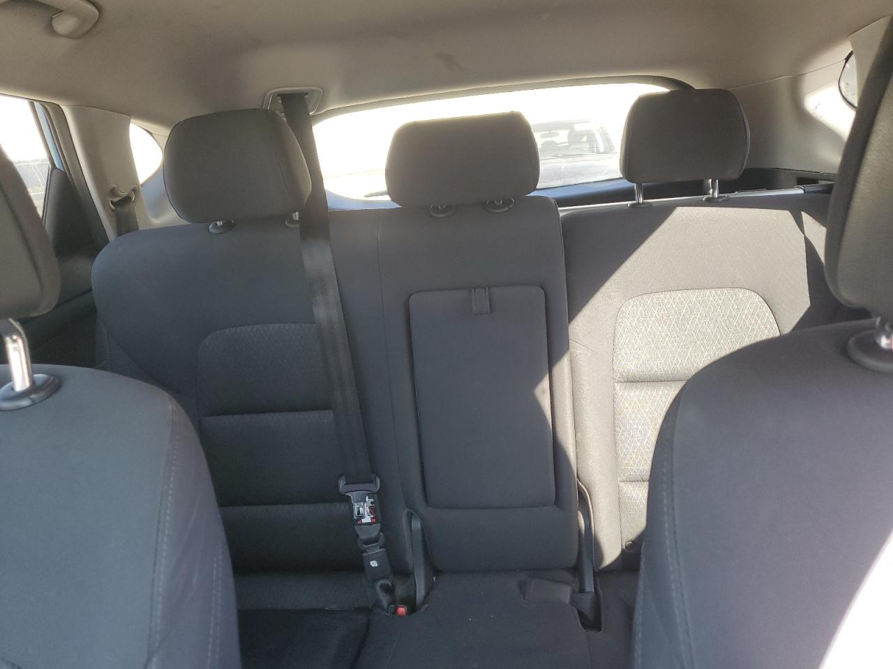 Hyundai TUCSON Limited Image 8