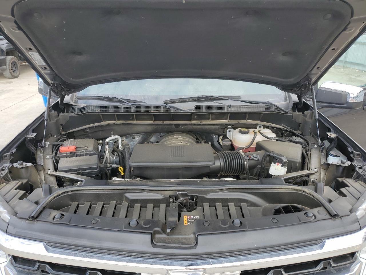 Chevrolet Silverado K1500 Lt Image 6