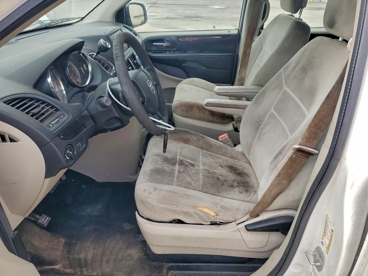 Dodge Caravan Se Image 10