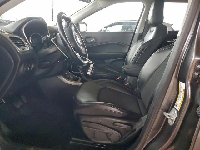 Jeep Compass Latitude Image 6