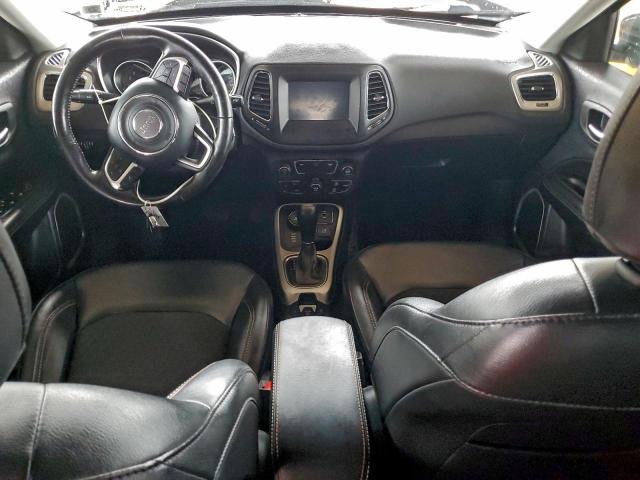 Jeep Compass Latitude Image 12