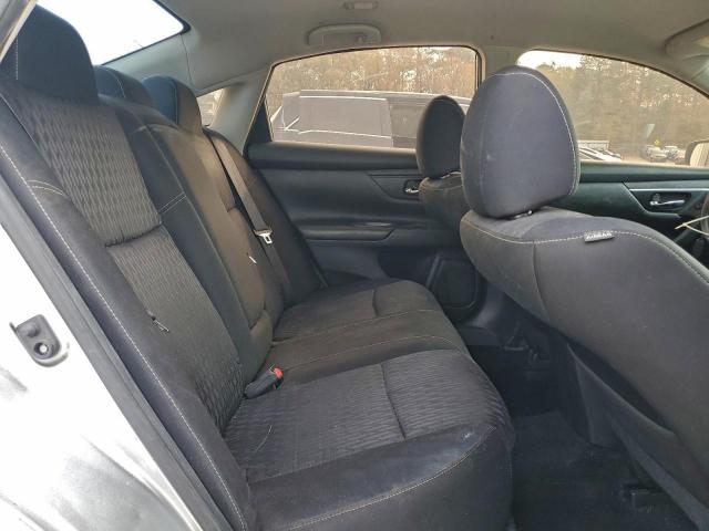 Nissan Altima 2.5 Image 11
