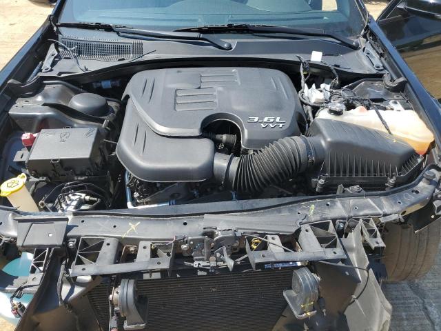 Chrysler 300 S Image 4