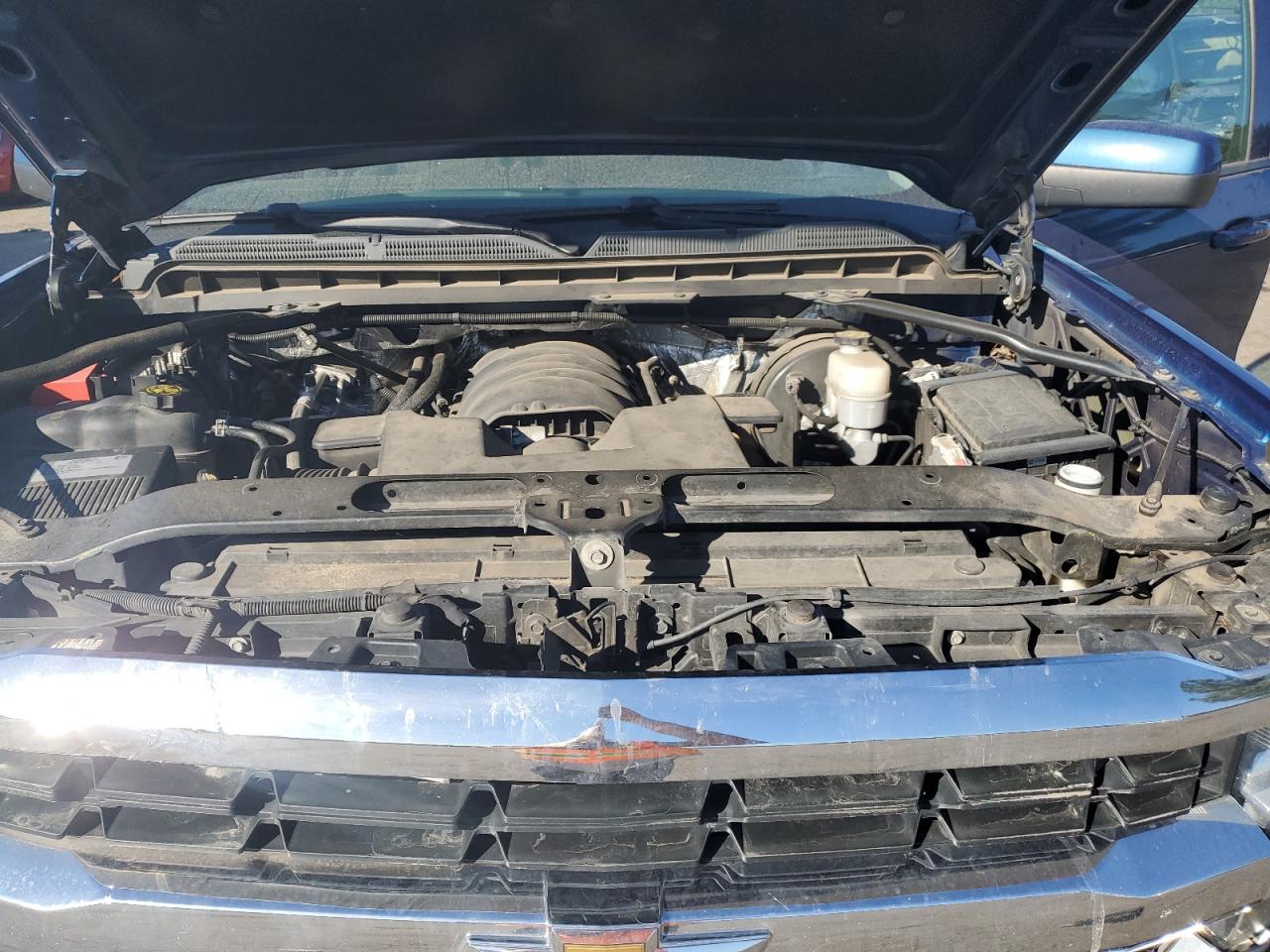 Chevrolet Silverado C1500 Lt Image 9