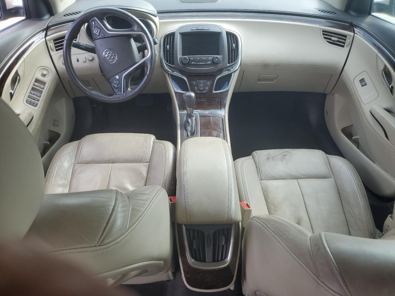 Buick LaCrosse Premium Image 4