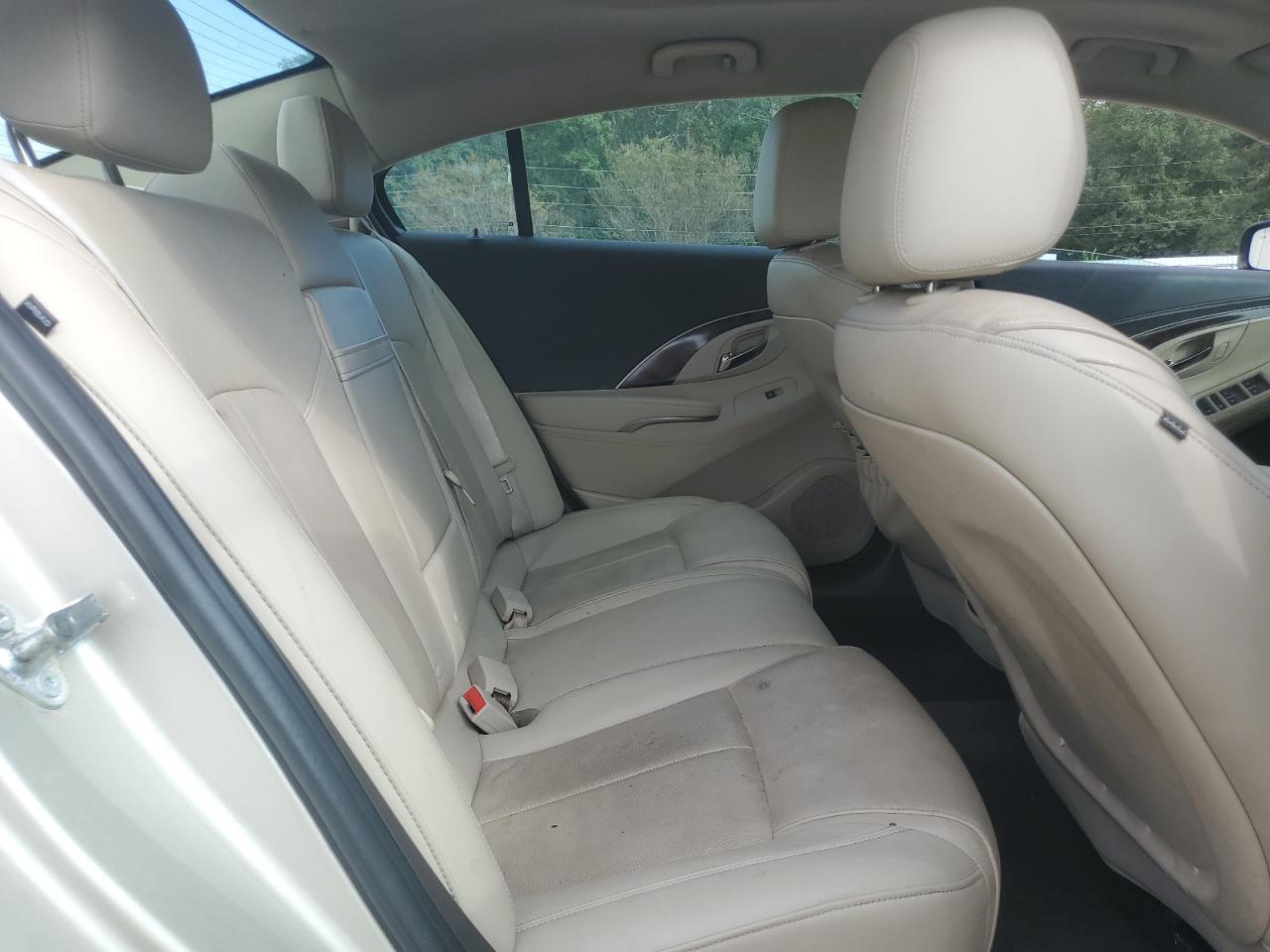 Buick LaCrosse Premium Image 7