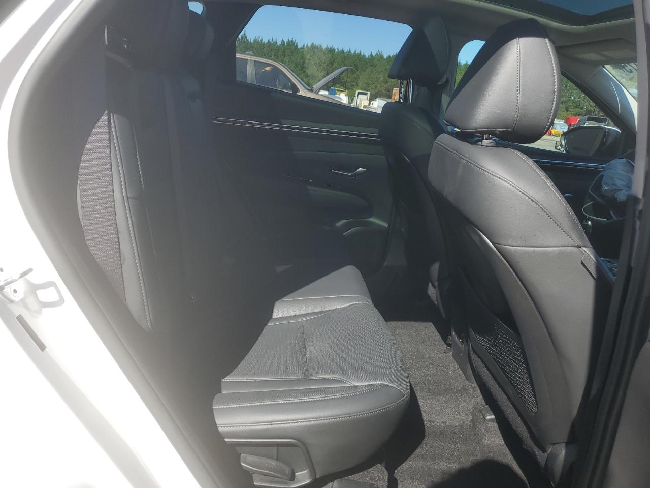 Hyundai TUCSON Limited Image 10