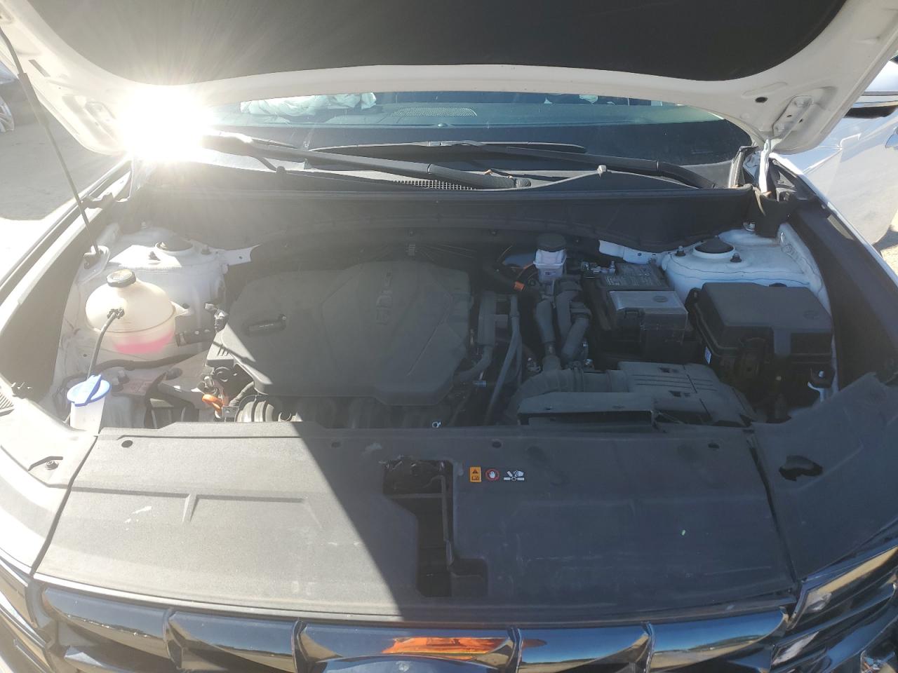 Hyundai TUCSON Limited Image 2