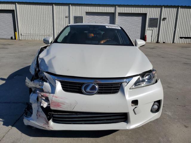 Lexus Ct 200 Image 2