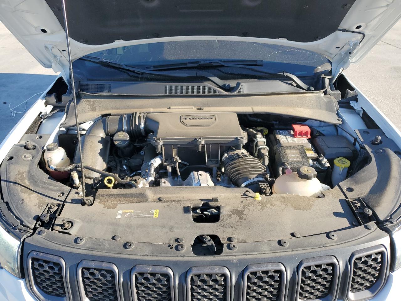 Jeep Compass Trailhawk Image 14