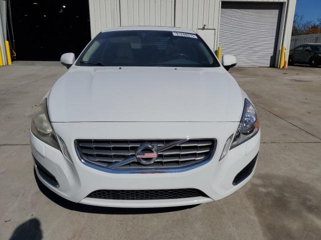 Volvo S60 T5 Image 5