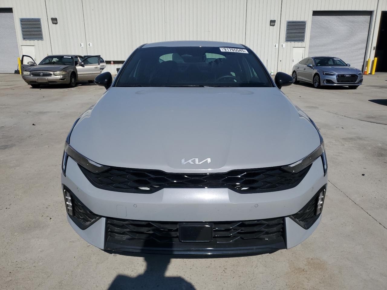 Kia K5 Gt Line Image 4