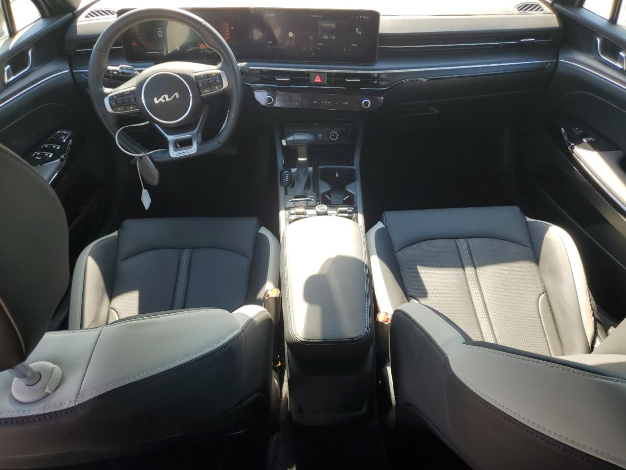 Kia K5 Gt Line Image 10