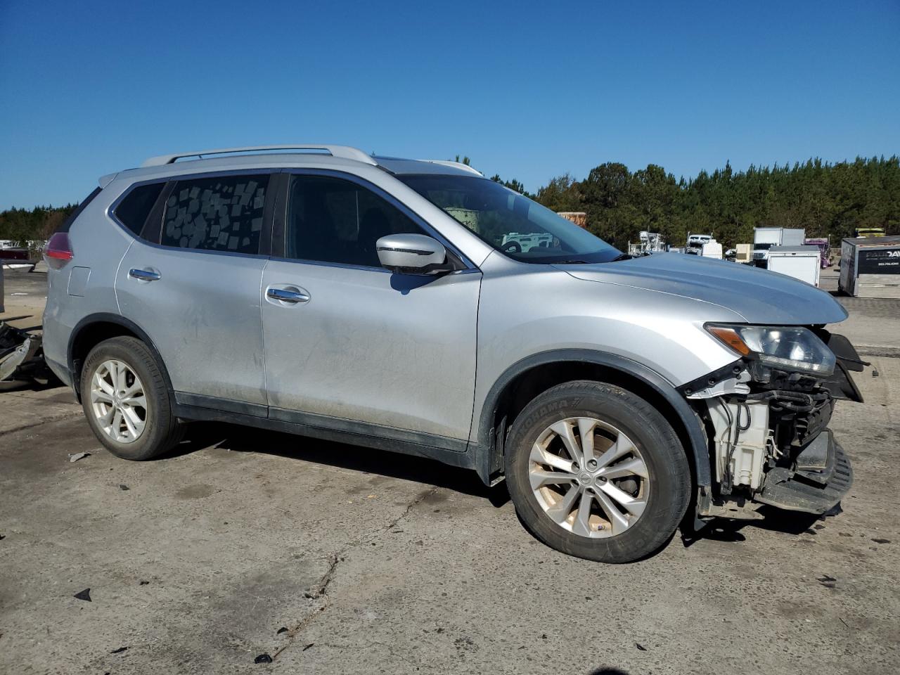 Nissan Rogue S Image 5
