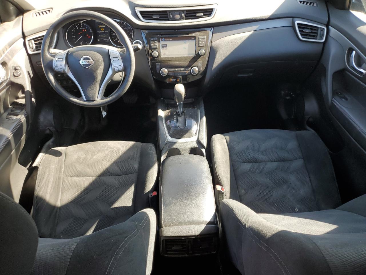 Nissan Rogue S Image 6