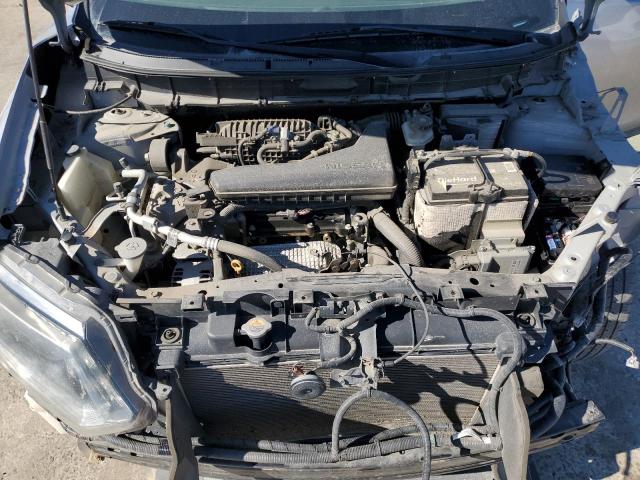 Nissan Rogue S Image 10