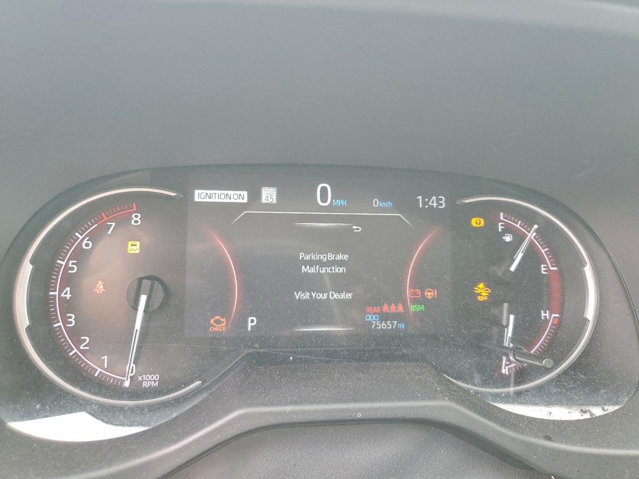 Toyota RAV4 Adventure Image 9