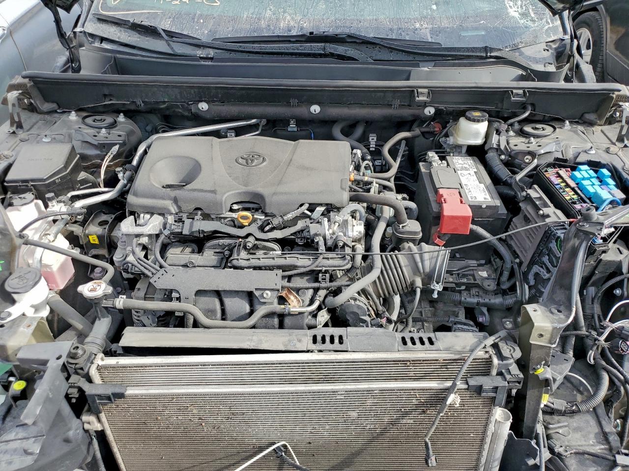 Toyota RAV4 Adventure Image 8