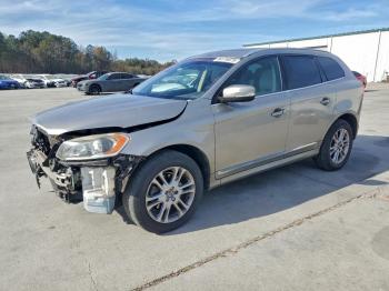  Salvage Volvo XC60