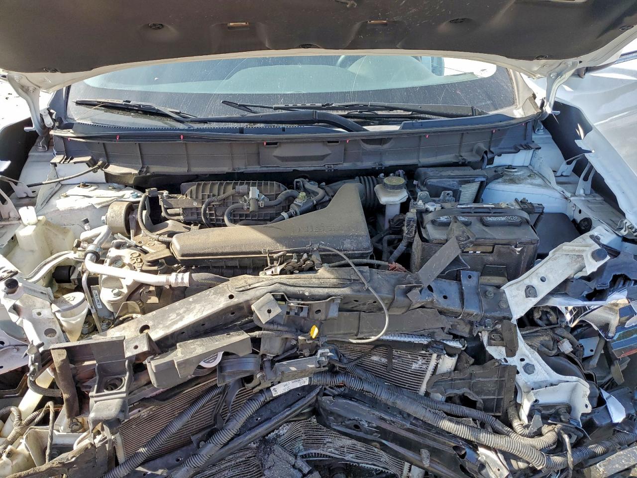 Nissan Rogue S Image 6