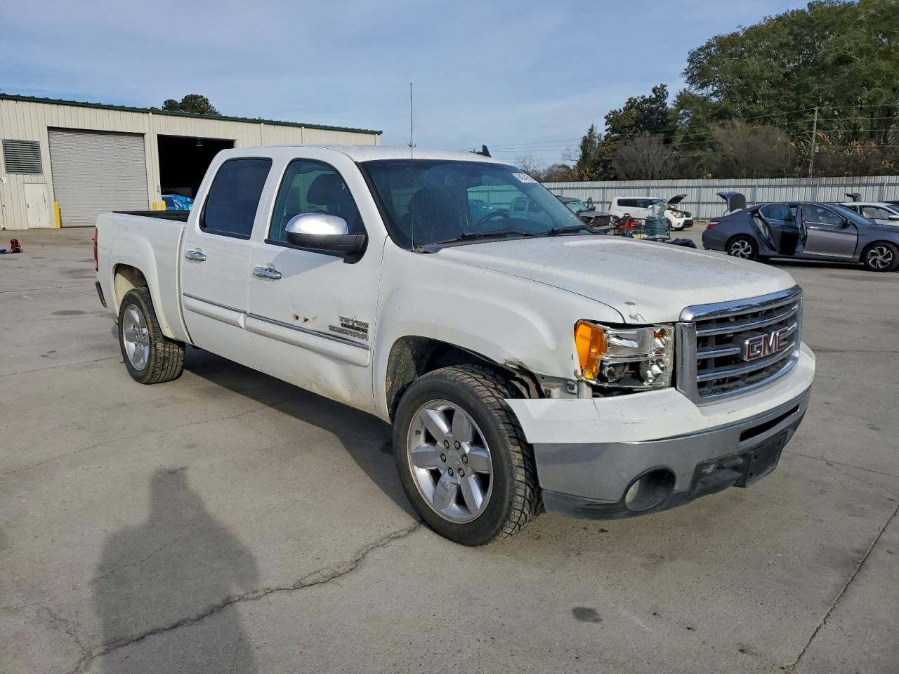 GMC Sierra C1500 Sle Image 4