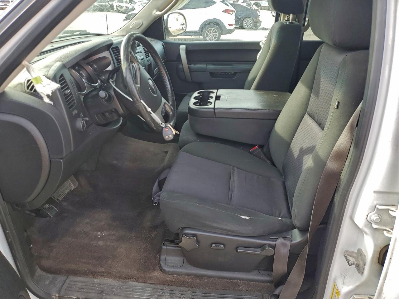 GMC Sierra C1500 Sle Image 6