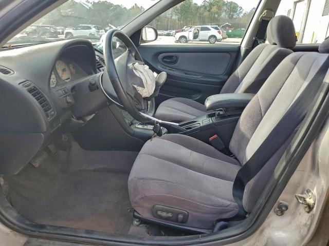 Nissan Maxima Gxe Image 4