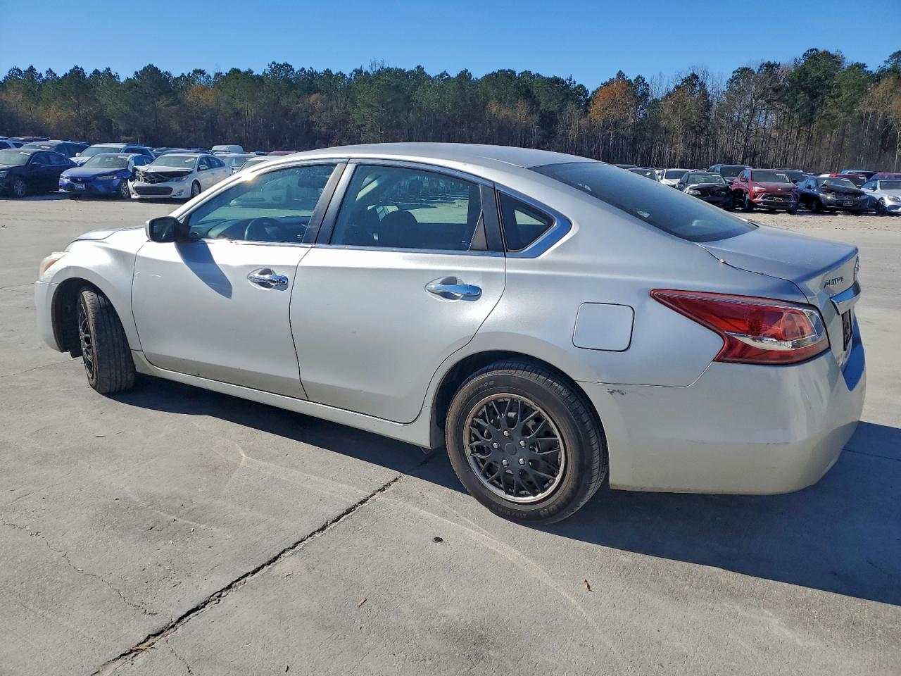 Nissan Altima 2.5 Image 7