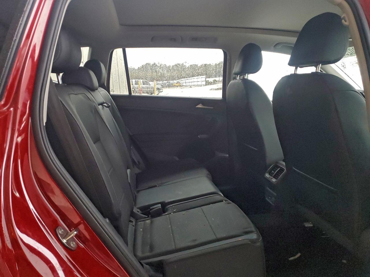 Volkswagen Tiguan Se Image 9