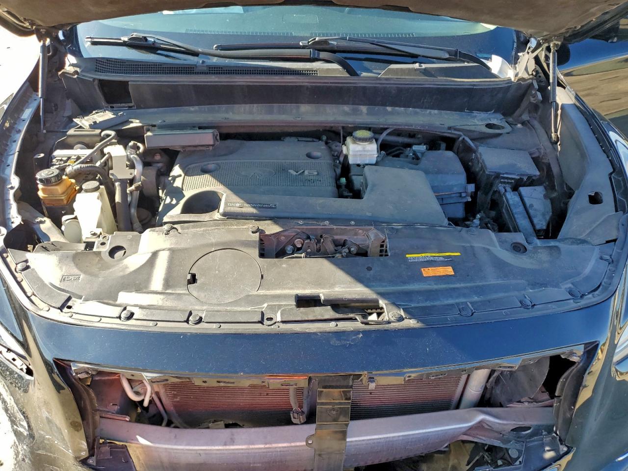 INFINITI JX35 Image 12