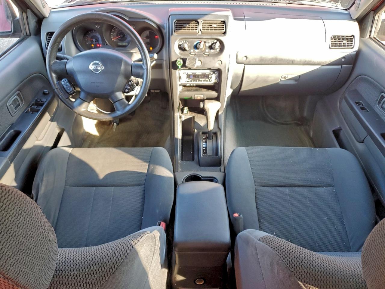 Nissan Frontier Crew Cab Xe Image 10