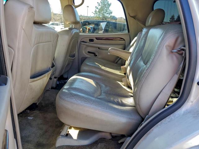 Cadillac Escalade Luxury Image 12