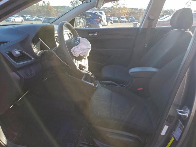 Hyundai ACCENT Se Image 3