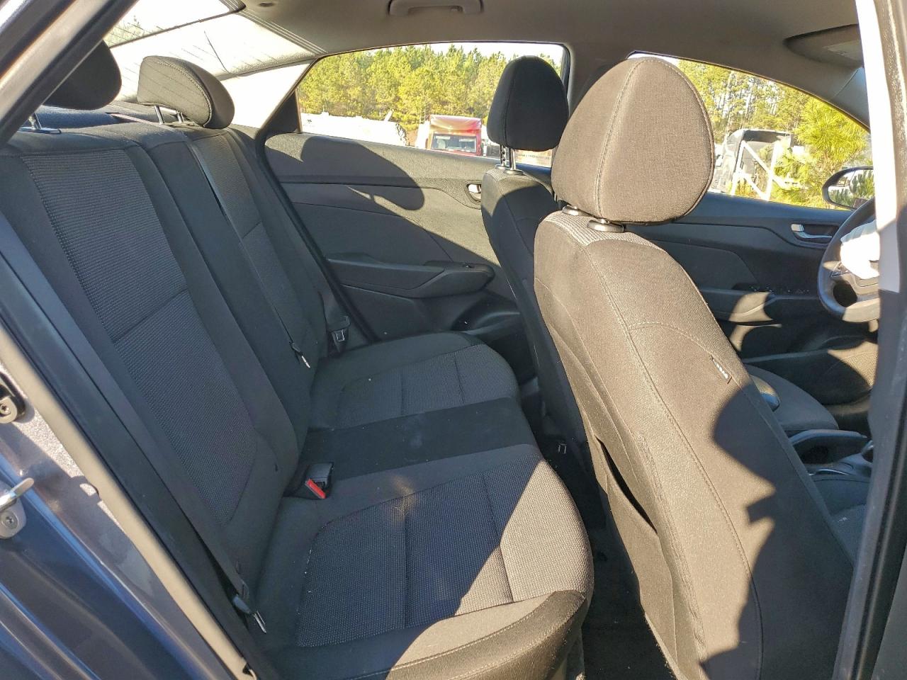 Hyundai ACCENT Se Image 5