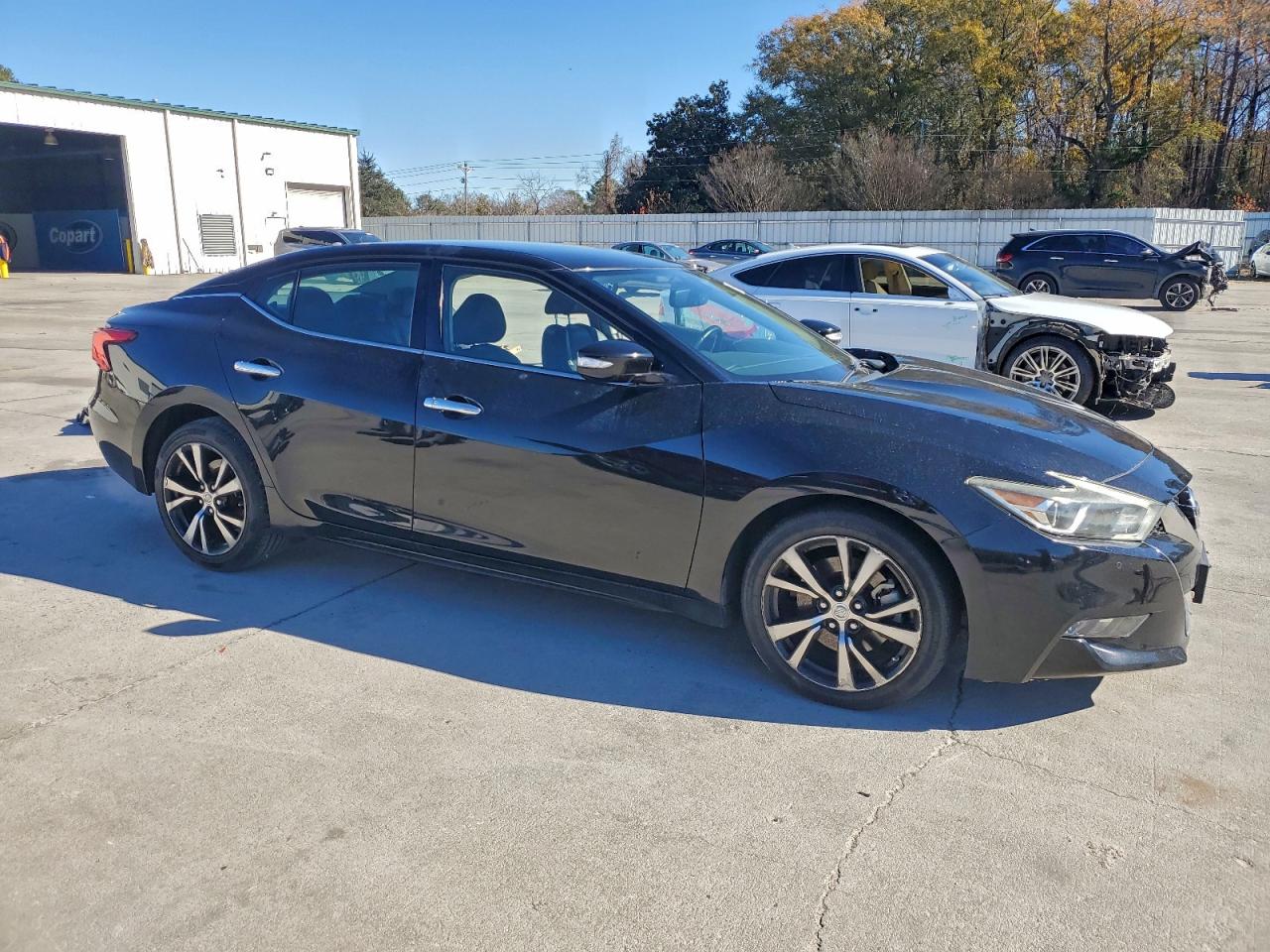 Nissan Maxima 3.5s Image 2