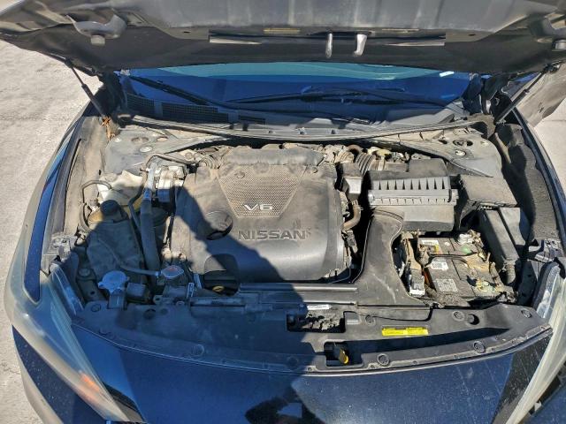 Nissan Maxima 3.5s Image 10