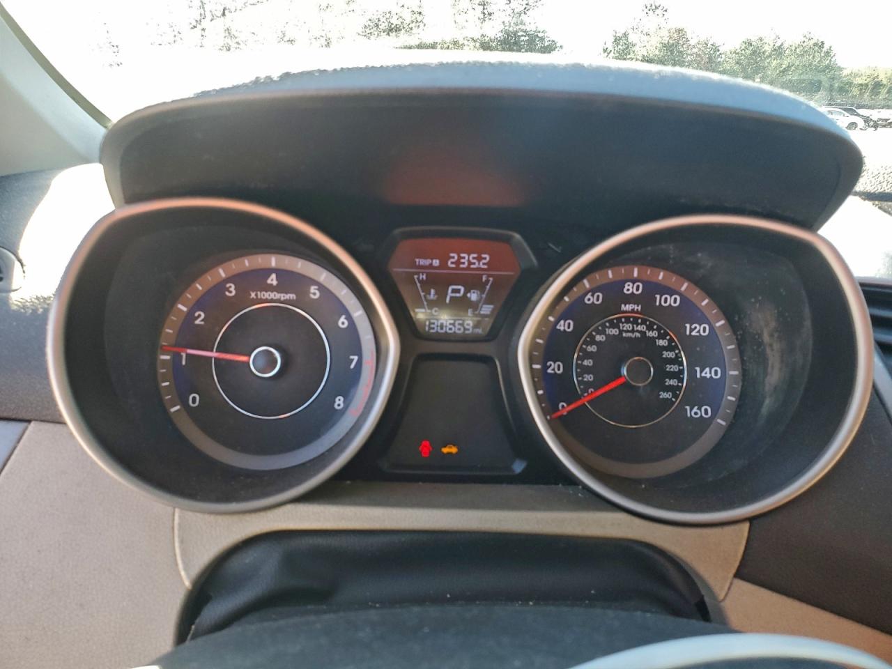 Hyundai ELANTRA Se Image 3